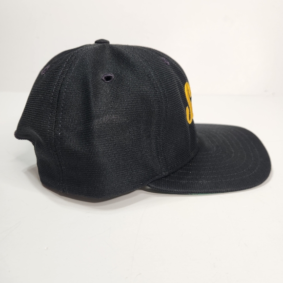Vintage New Era Hat Saints Script Gold, SnapBack Cap Black, Green Under Brim - Picture 8 of 9
